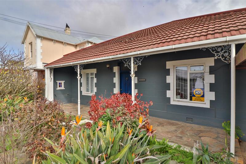 4 Bedroom Property for Sale in Claremont Western Cape